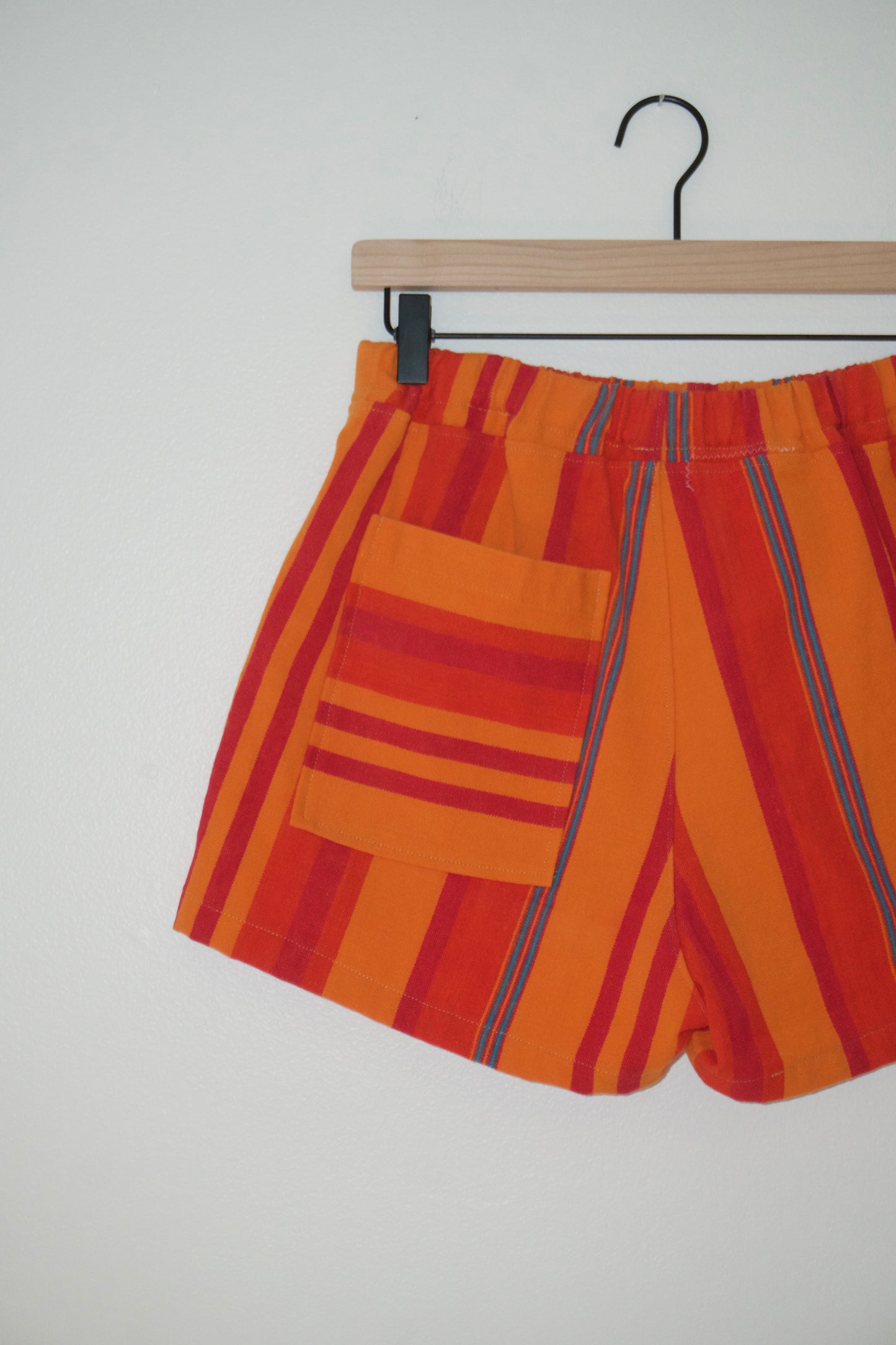 TABLE RUNNERS SHORTS